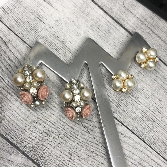 Vintage/retro faux pearl statement glam costume earrings - Picture 6 of 8